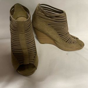 Mia strappy cage sandal wedge